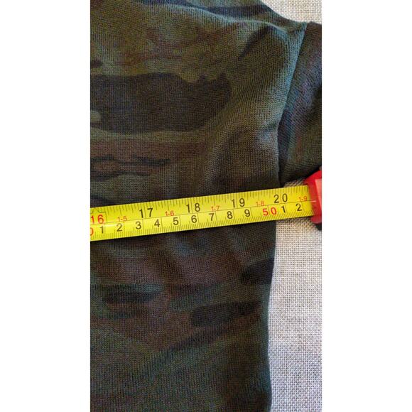 Social Standard by Sanctuary Camouflage Camo Cardigan SM NWT Lightweight Button - Picture 4 of 6